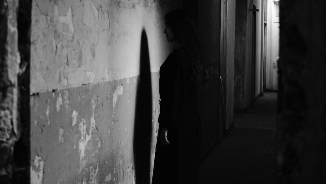 Cuando los secretos convierten las relaciones en escombros